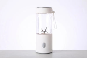 BPA Free Rechargeable Mini Portable Juice Vegetables Blender, Mixer and Shaker