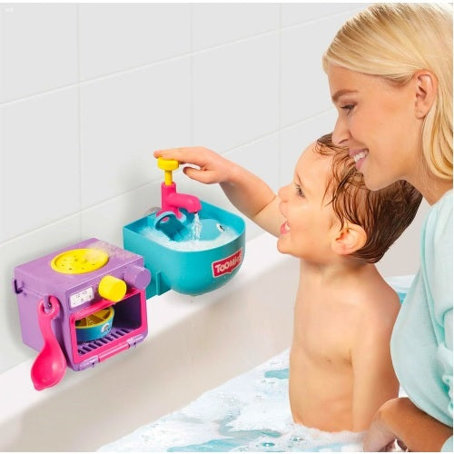 Tomy Toomies Bubble & Bake Bathtime Kitchen Toy Set- Kids/Children/Toddler 18m+